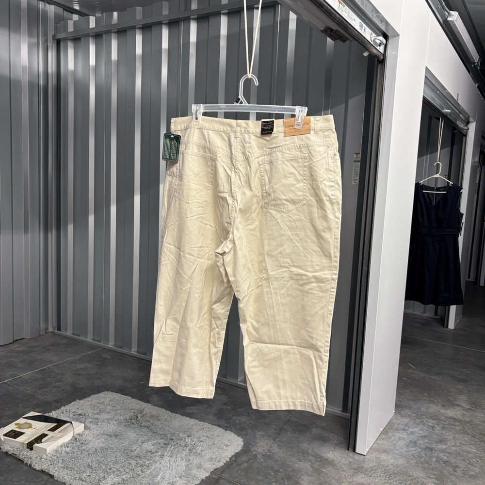 NWT Lauren Ralph Lauren Hyannis Highlight Women's Cream Sand Dune Capris 20W - Picture 10 of 16